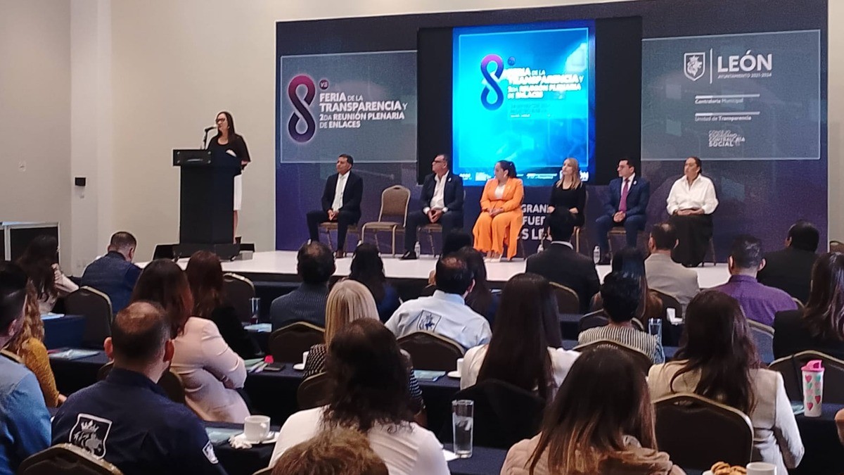 Más leoneses buscan estar informados sobre obras y sueldos de funcionarios: Transparencia