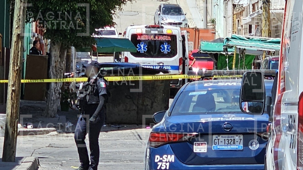 Balean a vendedor de nieves en Bellavista, huyen y causan intensa persecución