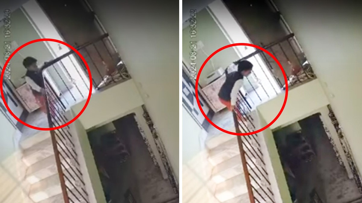 VIDEO Niño jugaba en las escaleras, pero le ganó el peso y se desplomó frente a hermanitos