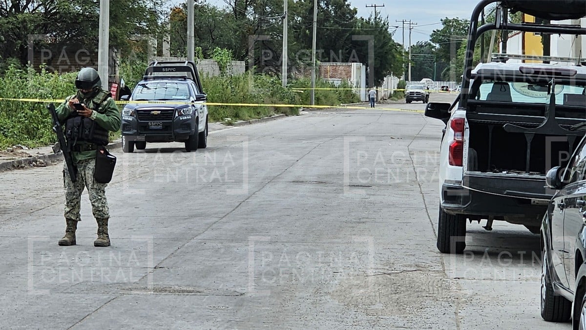 Policías realizaban recorrido en la colonia Arroyo Hondo cuando hallan a un hombre baleado