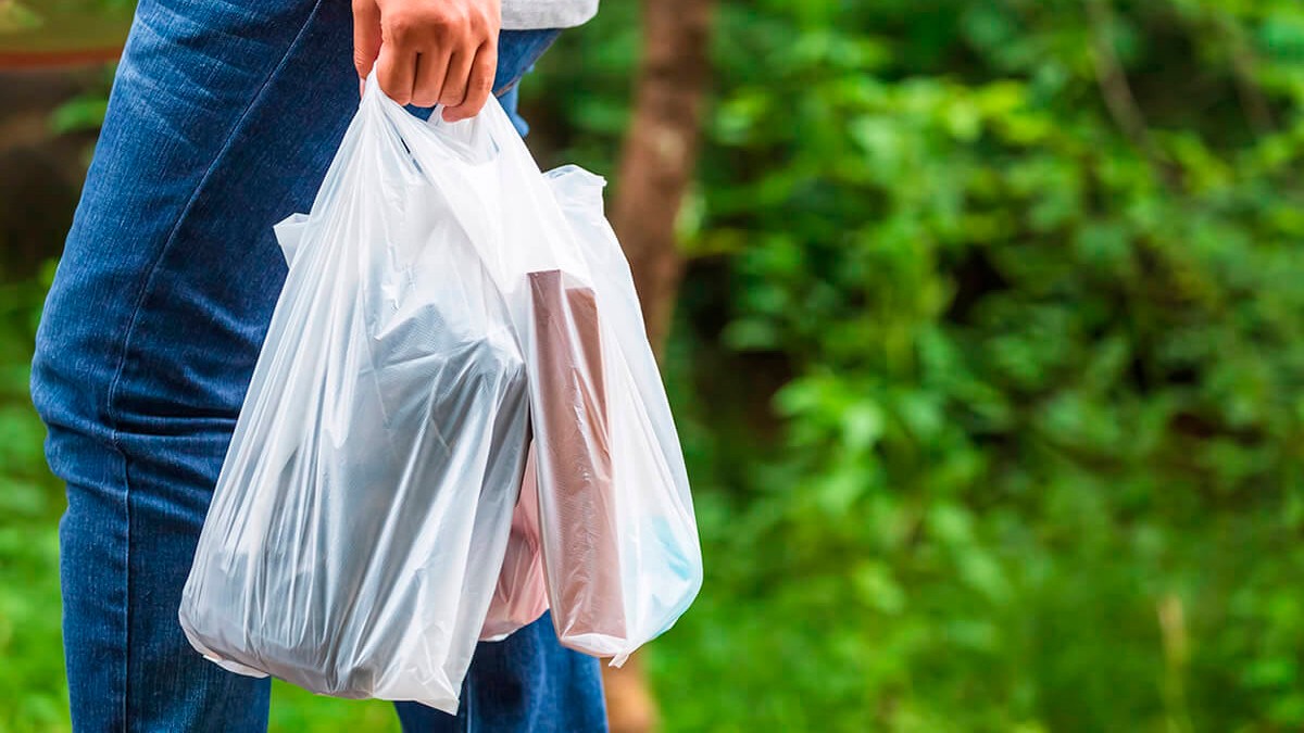 ¿Hay productos que no deberías guardar en bolsas de plástico?, aquí te dejamos una lista