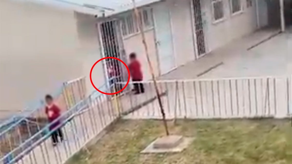 Maestra es separada de su cargo tras presuntamente encerrar en un salón a niño en kínder