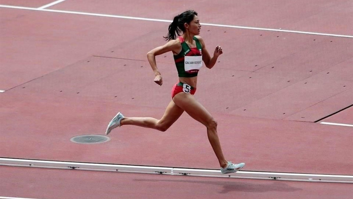 ¡Increíble! Conade quita beca a Laura Galván