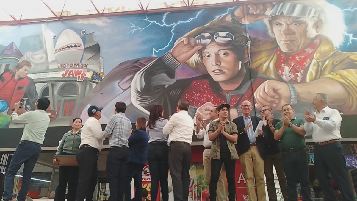 “¡Hazlo con estilo!“ León ya tiene un mural dedicado a 'Volver al futuro'