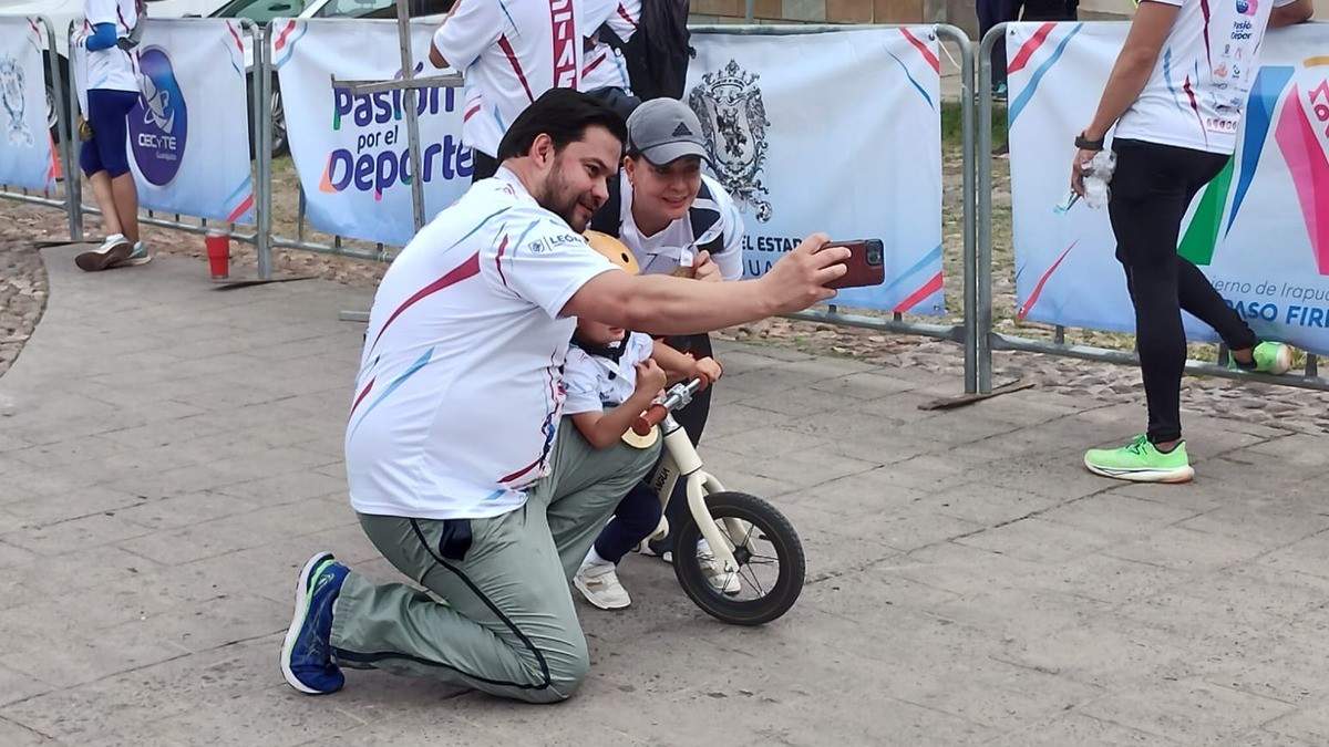 Exsecretario del Congreso estatal va por magistratura