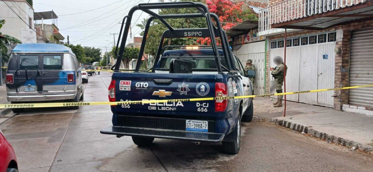 Esperaba que le abrieran la puerta, pero llegan a balearlo en la Diez de Mayo