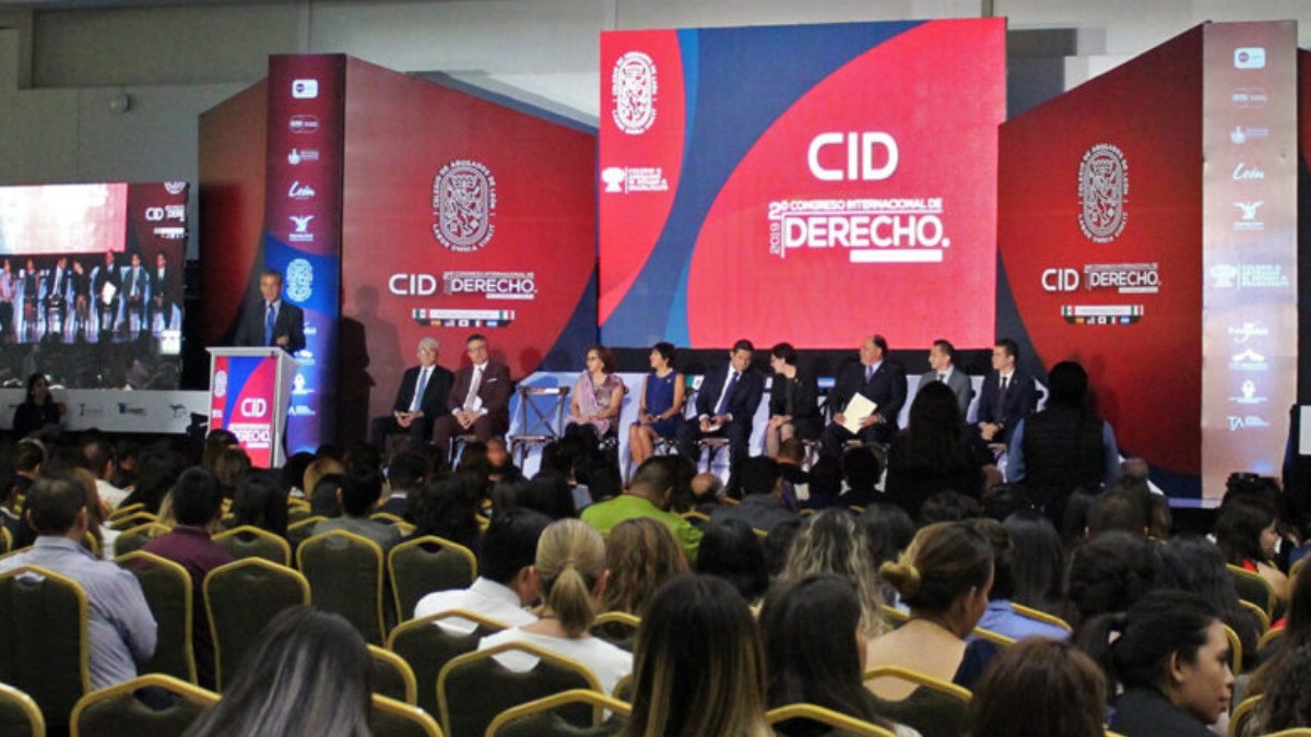 Investigan manejo de fondos del Colegio de Abogados de León