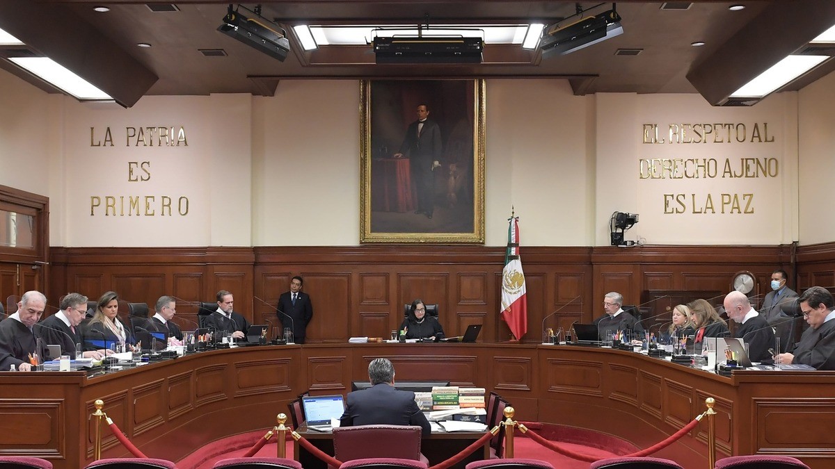 Bajan ministros sus salarios; quedan por debajo de el de CSP