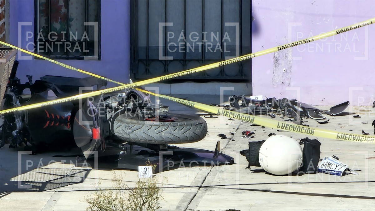 '¿Por qué compramos esa moto?': joven fallece luego de impactarse de lleno contra una casa