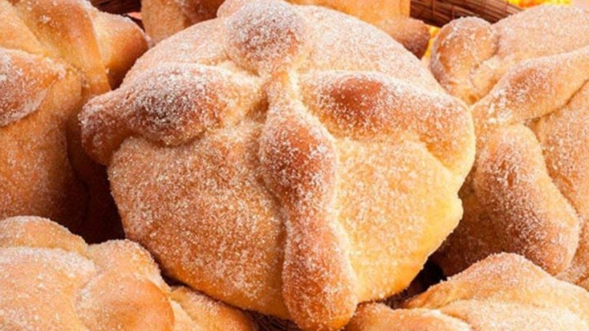 Aquí te decimos cuánto pan de muerto puedes comer según los especialistas
