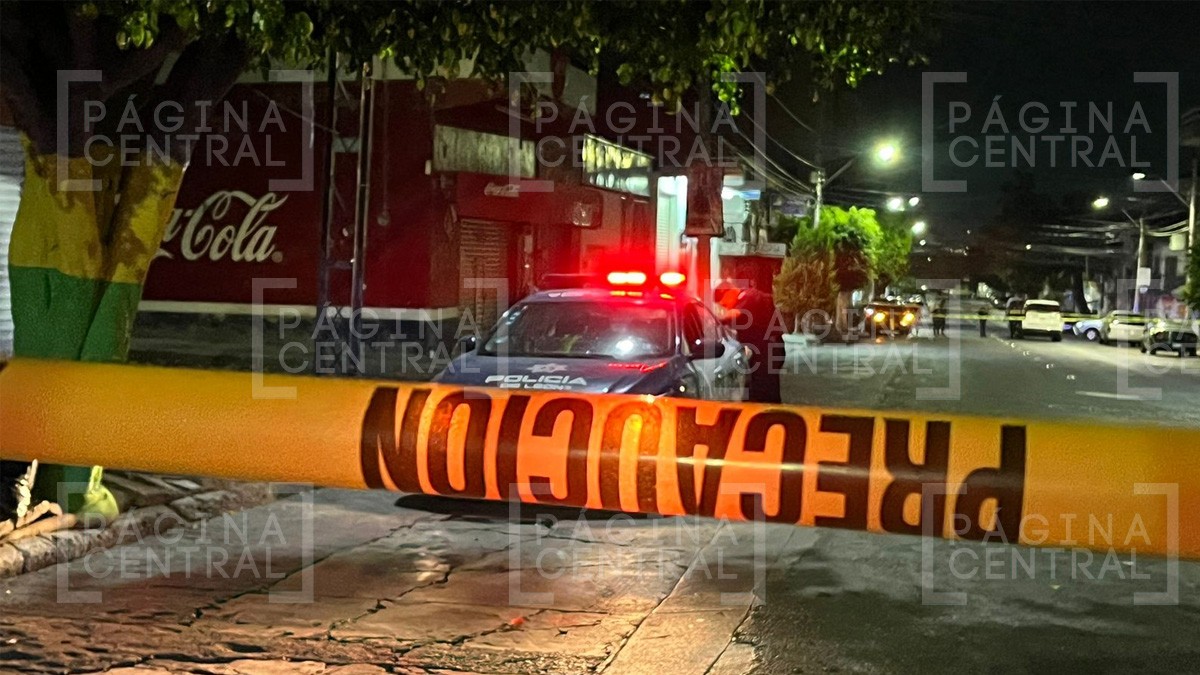 Sicarios en moto disparan contra una mujer en la colonia Bellavista