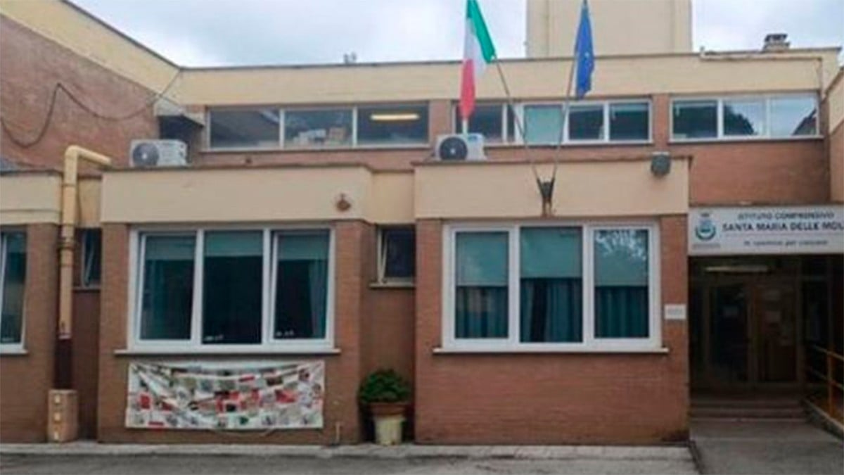 Niña lesiona a su compañero con un arma blanca tras ser acusada de copiar en un examen