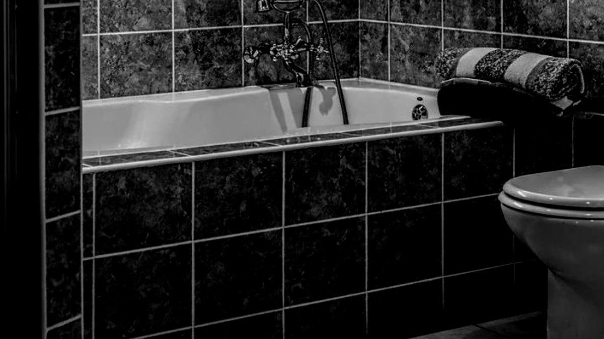 Hombre encuentra a sus hijos muertos en el baño de su casa, la mamá principal sospechosa