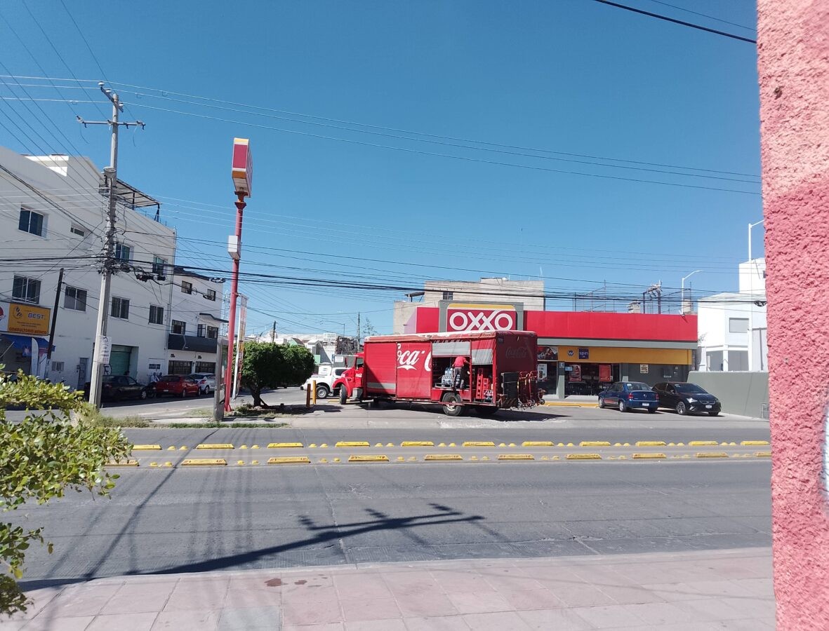 Disminuyen robos y cristalazos en los OXXO; esto hicieron para lograrlo