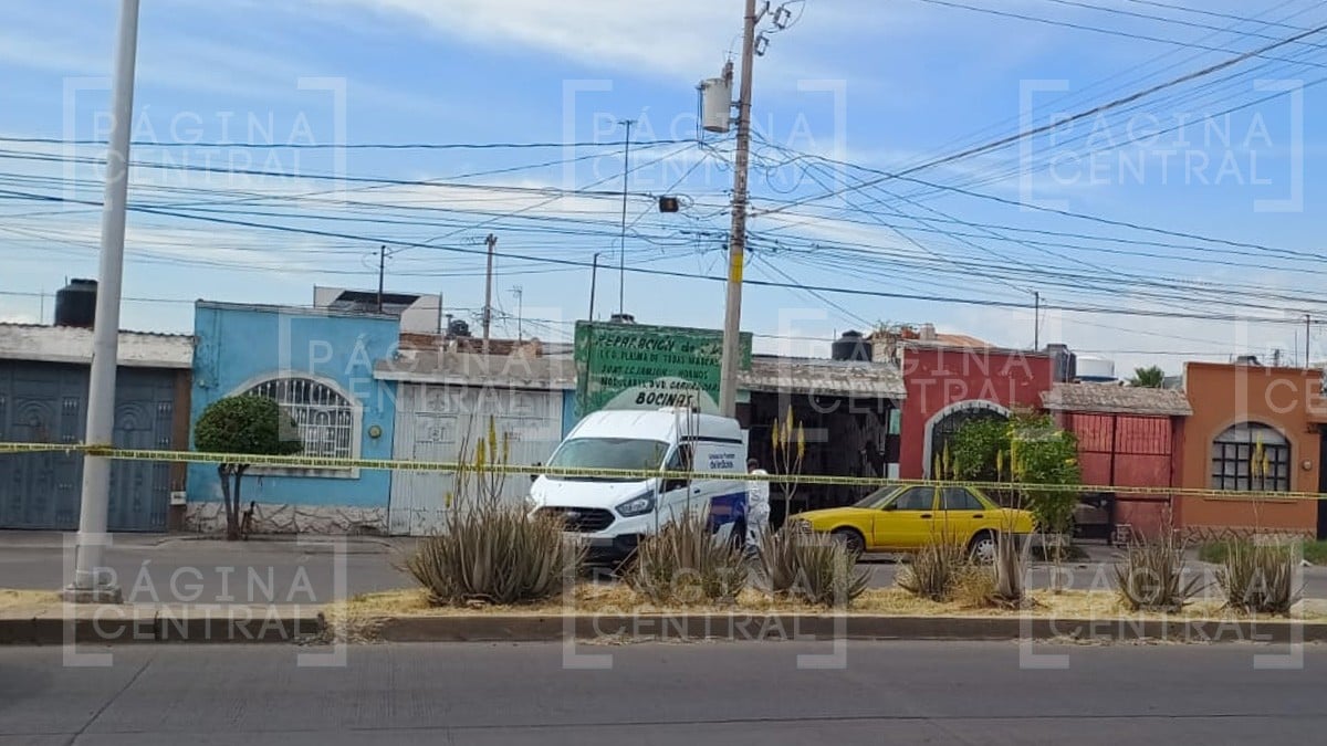 Disparan contra dos hombres; uno muere en el lugar y el otro se desploma cuadras adelante