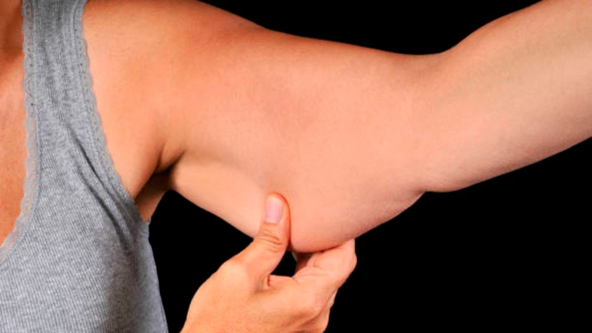 Aunque no lo creas, esta crema ayuda a combatir la flacidez en los brazos después de los 40