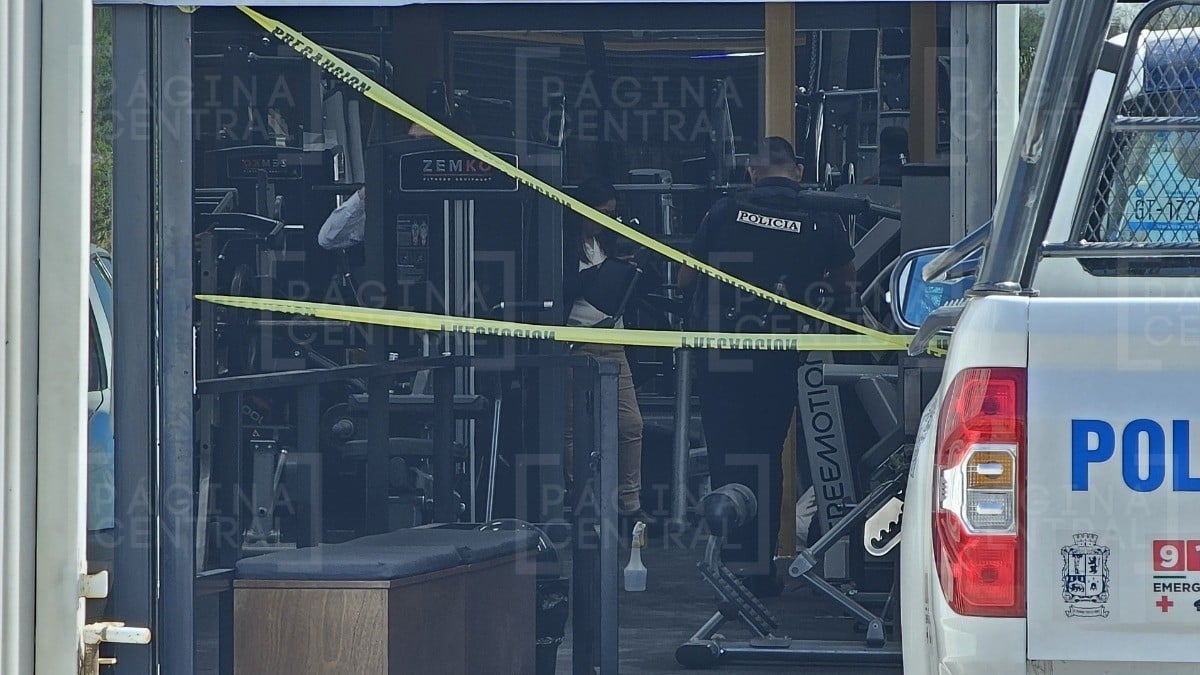 Leonés hacía ejercicio en un gimnasio y de pronto se desplomó entre las máquinas y murió