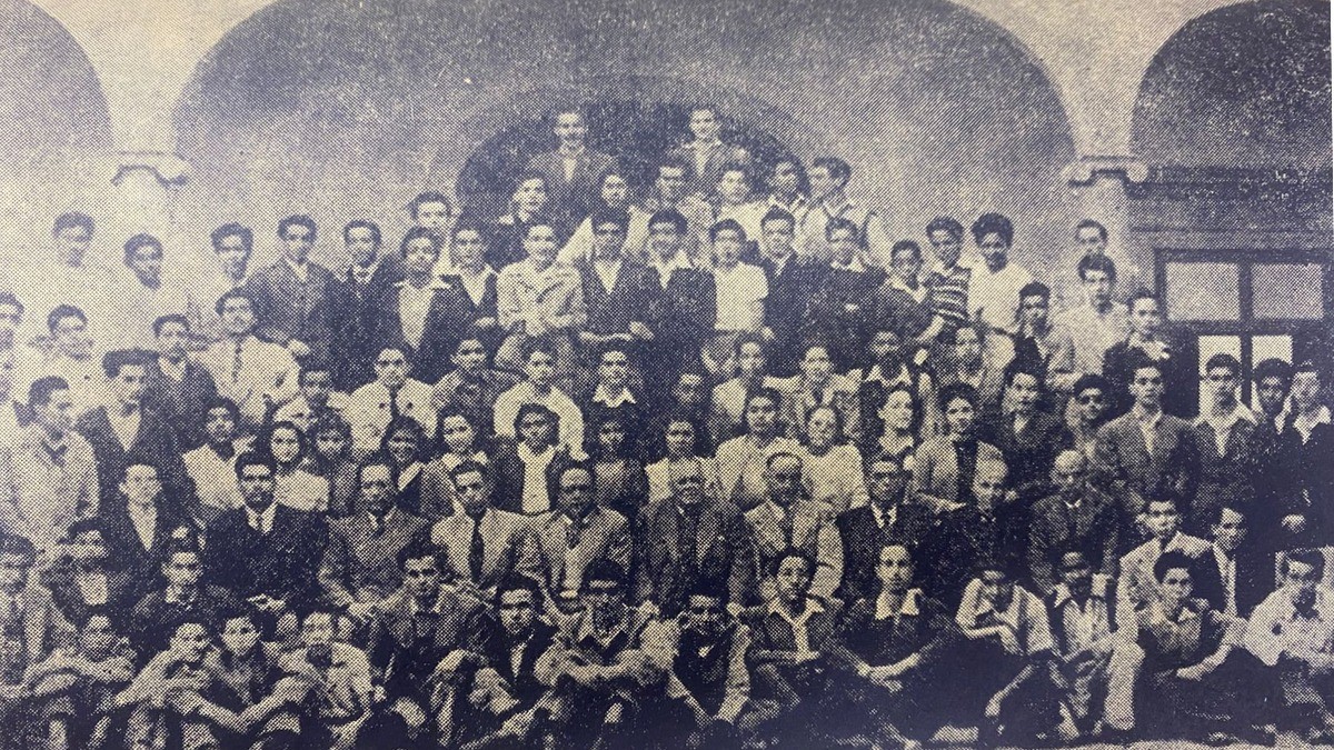 Incendio arrasa con 146 años de historia de la Prepa Nocturna; cerrada hasta nuevo aviso