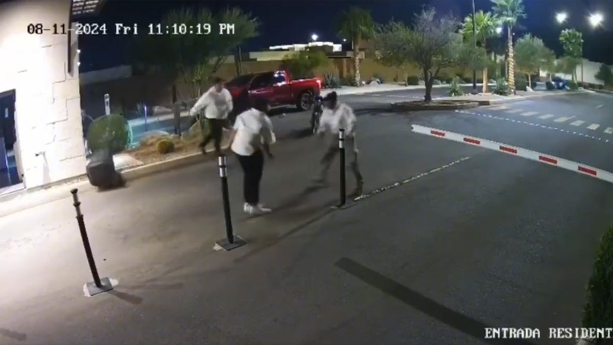 VIDEO Captan otra agresión contra guardia de seguridad de un fraccionamiento