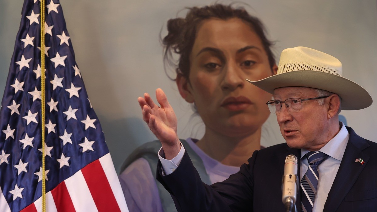 Fracasaron abrazos; AMLO rechazó ayuda, dice embajador de EU