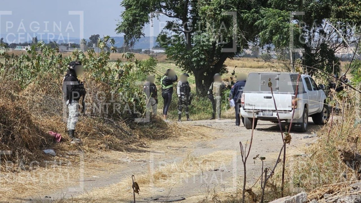 Habitantes descubren cuerpo entre campos de cultivo, muy cerca de una escuela