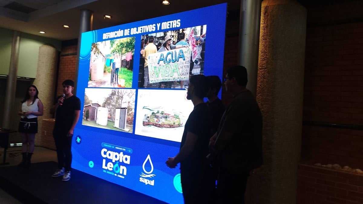 Estudiantes presentan a SAPAL ideas innovadoras para combatir crisis del agua