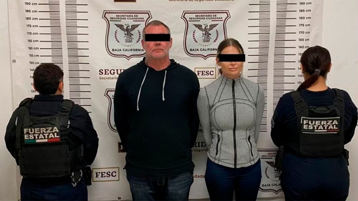 Pareja discute en la vía pública y es detenida al descubrir que cometieron este delito