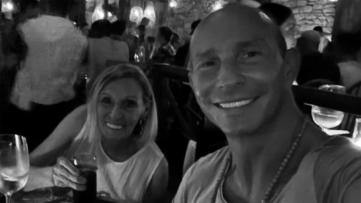 Falleció la mamá de Erik Rubín, así fue como el cantante le dio el último adiós