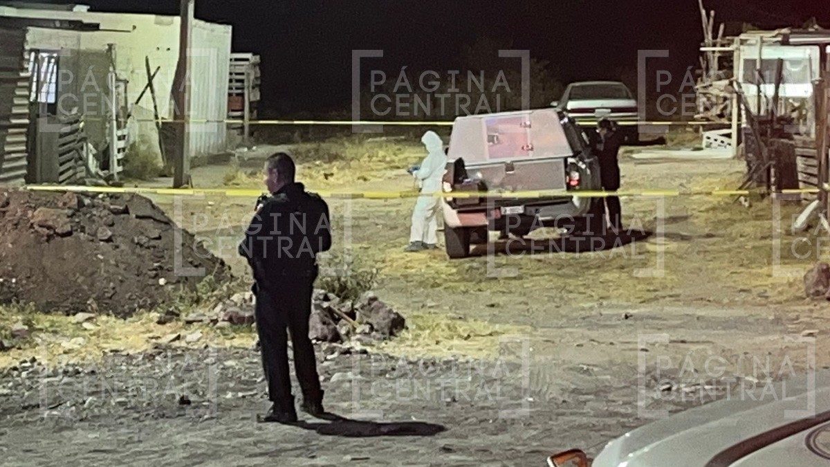 Sicarios asesinan a balazos a un hombre dentro de un domicilio en la colonia Punta del Sol