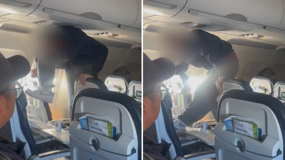 VIDEO Pasajeros someten a un hombre agresivo y lo amarran a un asiento en pleno vuelo