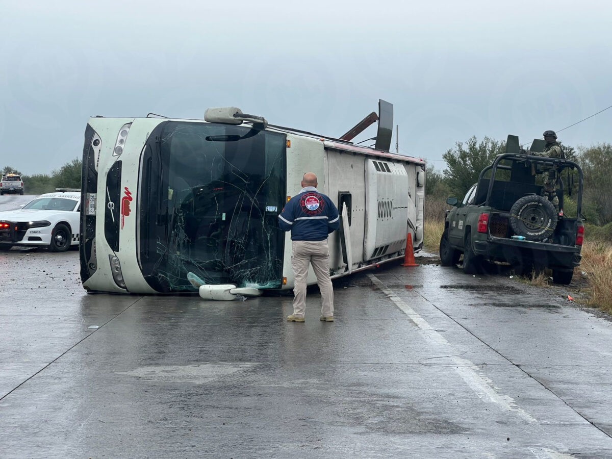 Migrantes guanajuatenses lesionados en volcadura en Nuevo Laredo fueron dados de alta