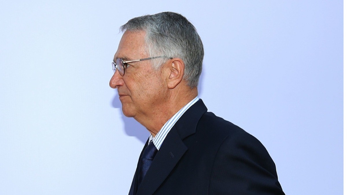 Caída de acciones le cuesta a Salinas Pliego 5 mil millones de dólares