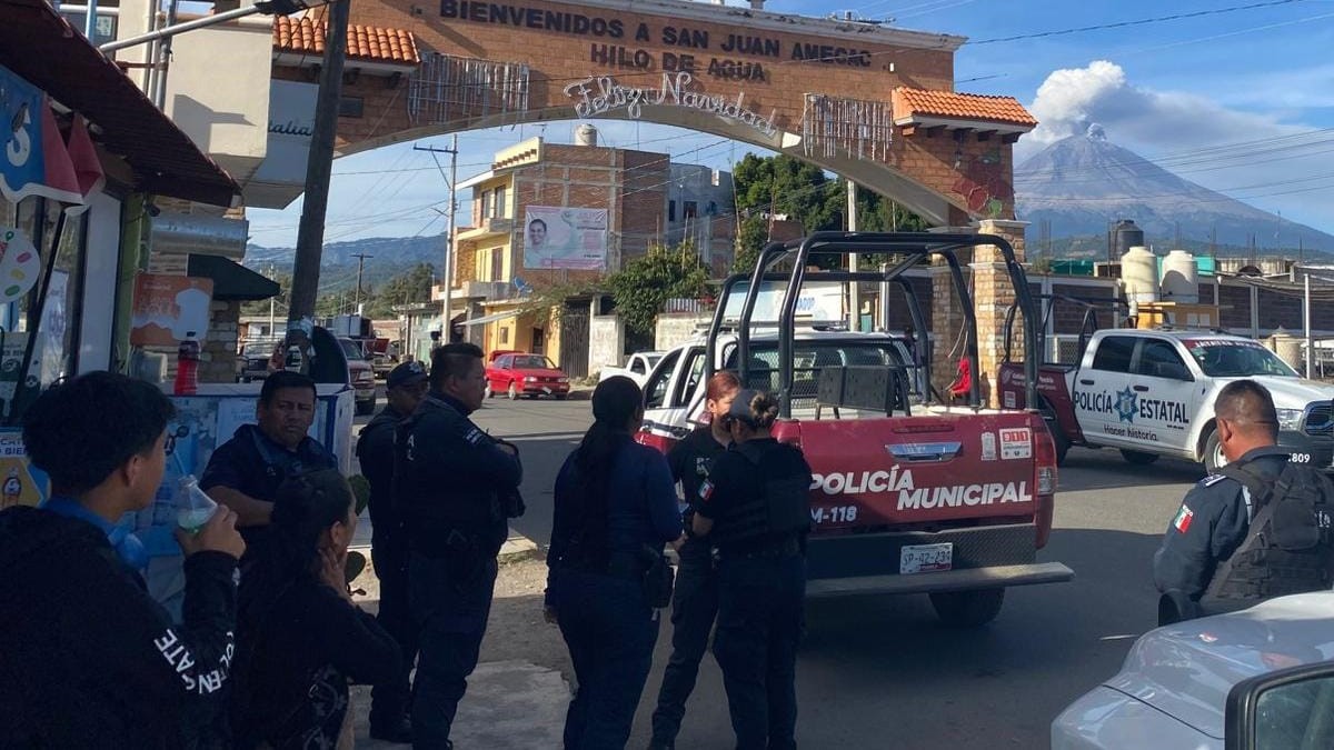 Pobladores detienen a tres hombres, los acusan de intentar raptar a una niña y los linchan