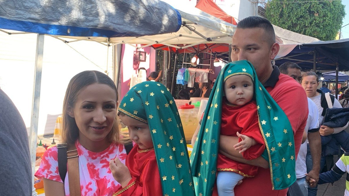 José Carlos y Ximena agradecen a la Virgen de Guadalupe por el milagro de la maternidad