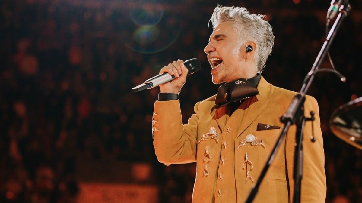 Esto contestó Alejandro Fernández a la pregunta de si es gay