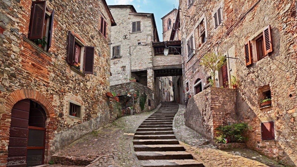 ¡Compra una casa italiana en 10 euros y te dan la ciudadanía!, esta es la condición