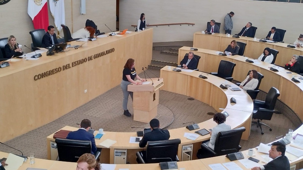 Exhorta MC a resolver retenciones salariales indebidas a maestros en Guanajuato