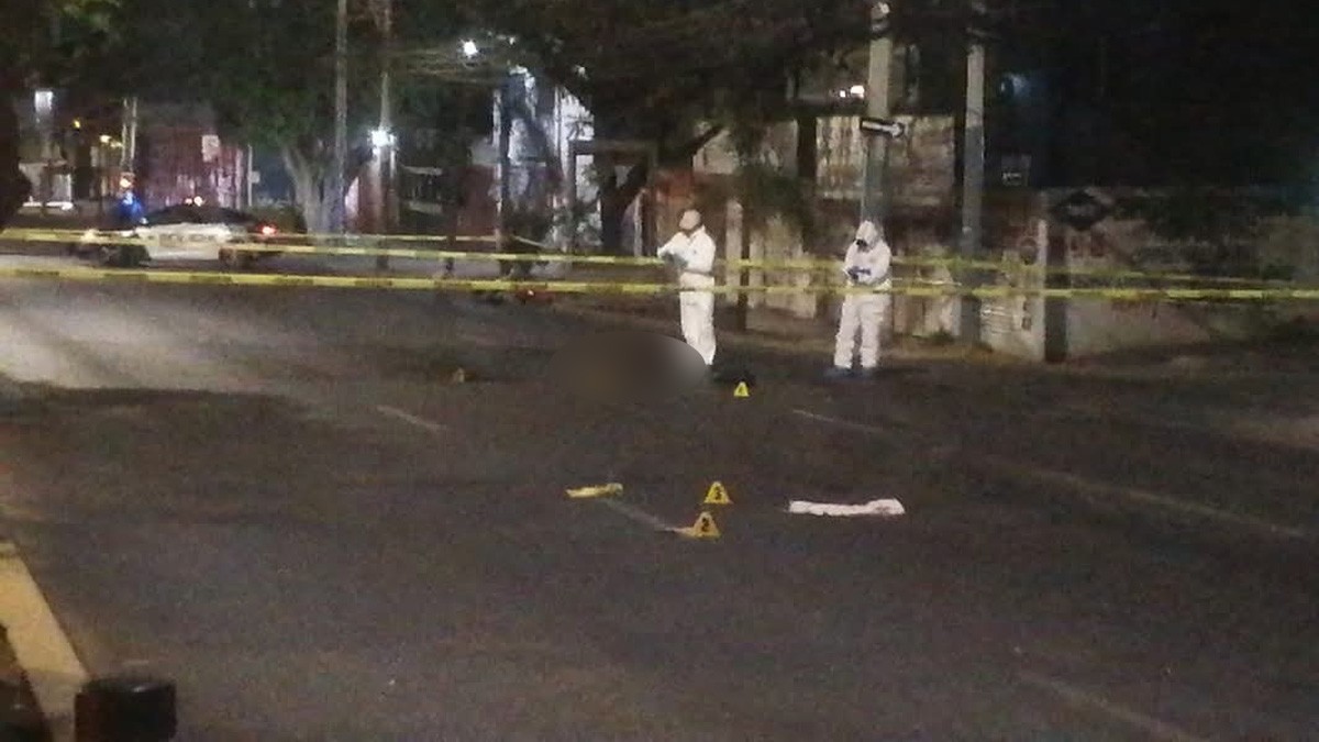 Abuelito iba en su bici rumbo a su casa, pero un auto ‘fantasma’ lo atropelló y lo mató