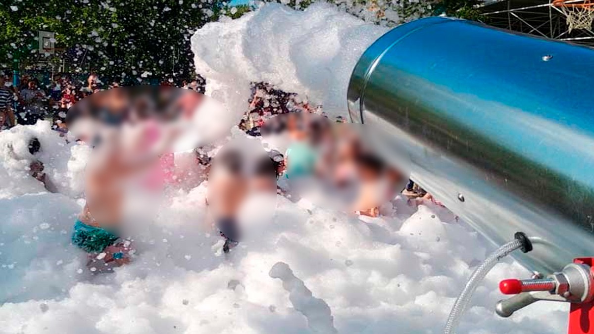 Joven de 15 años muere durante convivio navideño en su escuela en fiesta de espuma