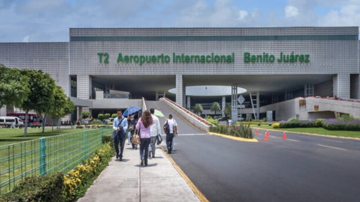 Exigen agencias de viajes transparencia ante aumento de Tarifa de Uso Aeroportuario