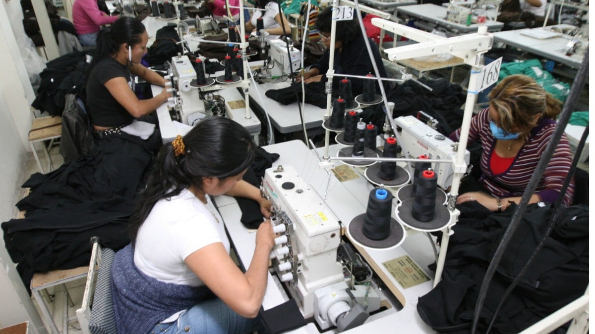Cae por China el sector textil