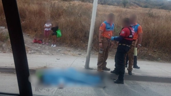 ¡Amarga Navidad! Muere joven motociclista al chocar en el bulevar Aristóteles