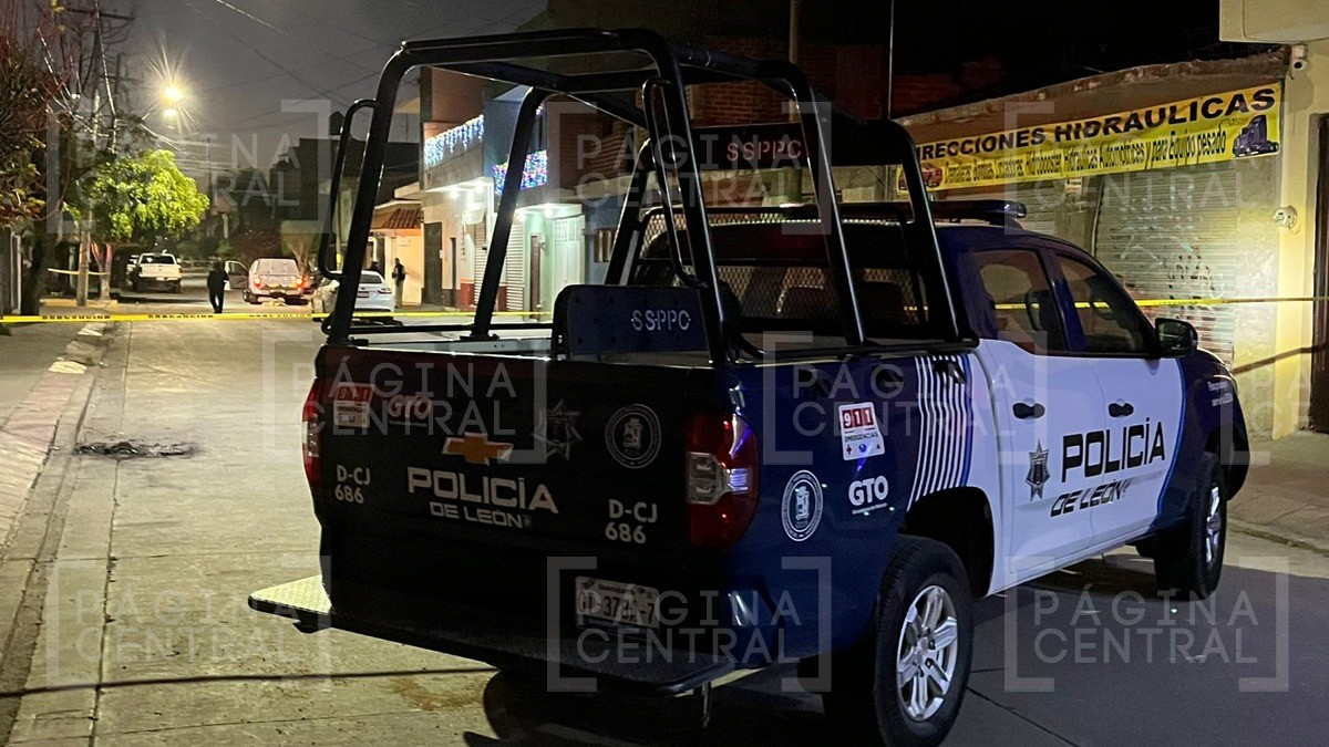 ¡Ya lo esperaban! Llega a casa en la madrugada y lo matan a balazos en la Diez de Mayo