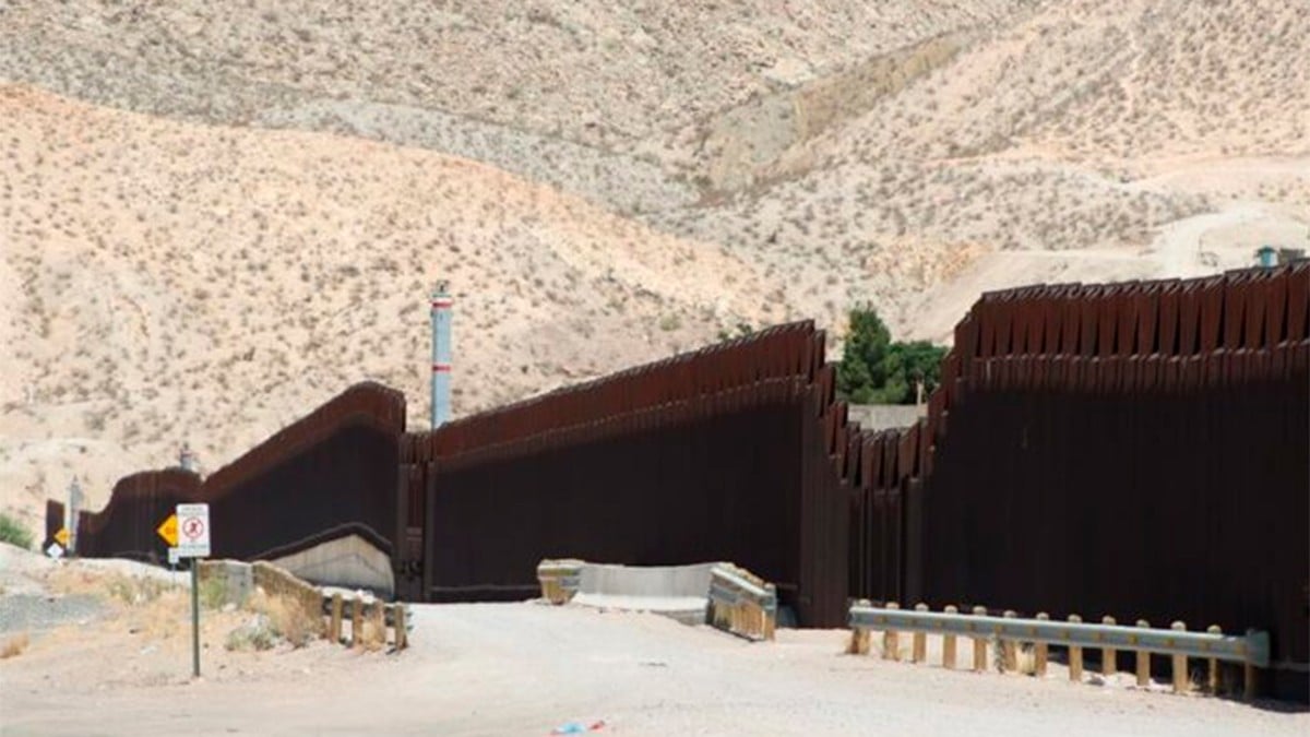 Amplía Texas muro fronterizo