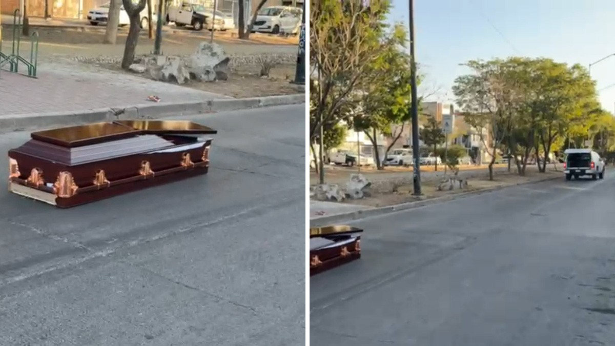 VIDEO Féretro se cae de carroza fúnebre y queda en plena calle presuntamente en León