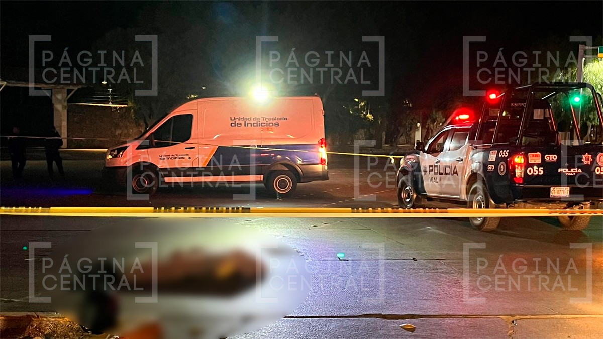 Camioneta y motocicleta chocan en Pedregal del Carmen; un hombre pierde la vida