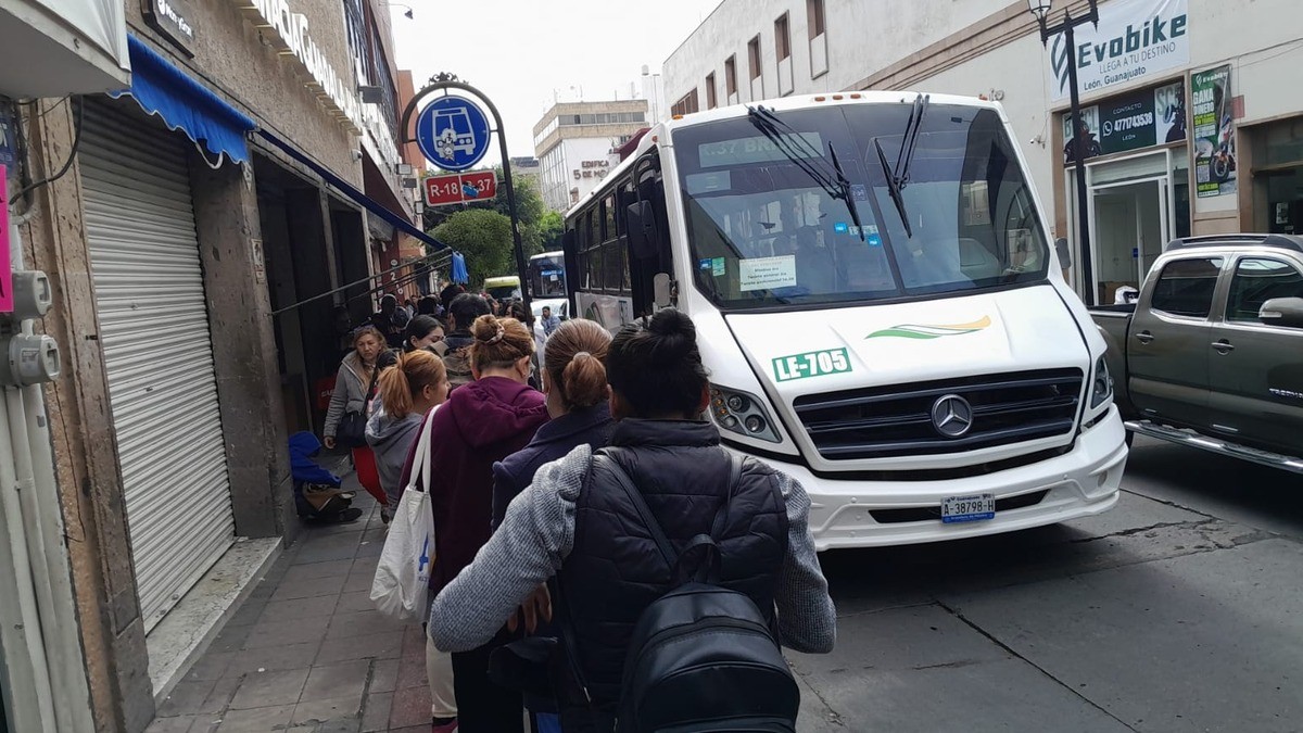 Urbe León interpondrá un amparo colectivo contra el aumento al costo del pasaje