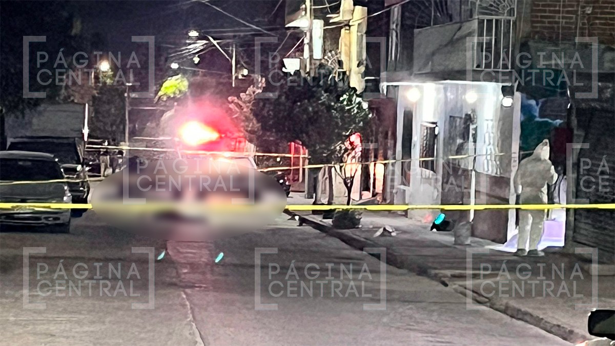 Asesinan a un joven mientras estaba en la calle en la colonia Lomas de la Piscina