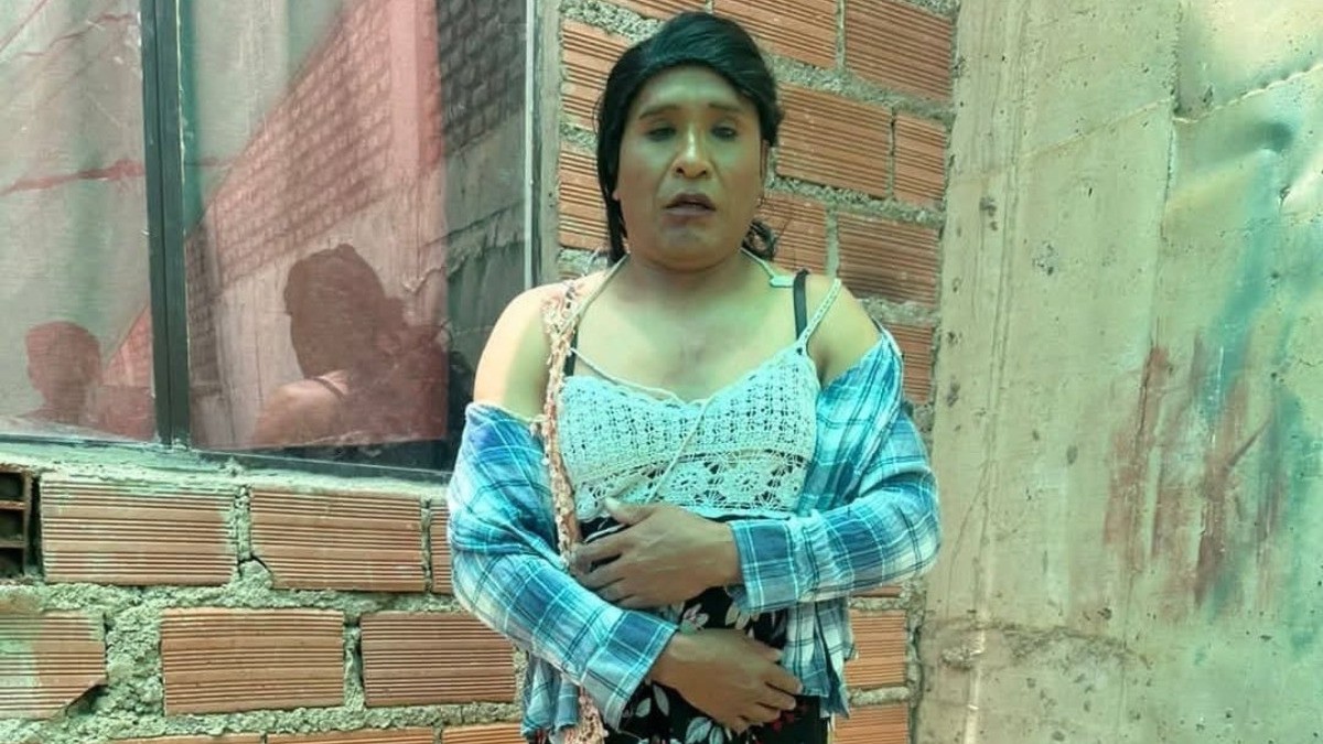 ¡Esto lo delató! Preso intentó escapar de la cárcel vestido de mujer, pero lo descubrieron