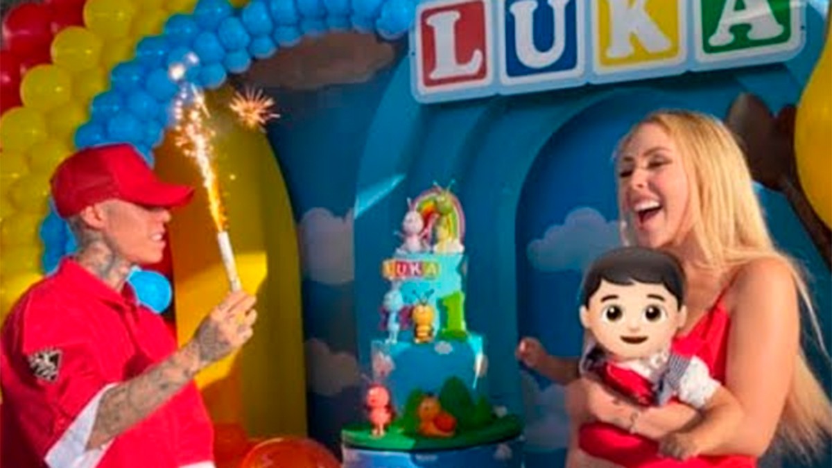 VIDEO Santa Fe Klan recordó al borde del llanto a su hijo Luka, pero Maya Nazor responde